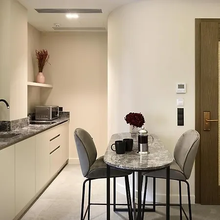 Roomore Apartamento *